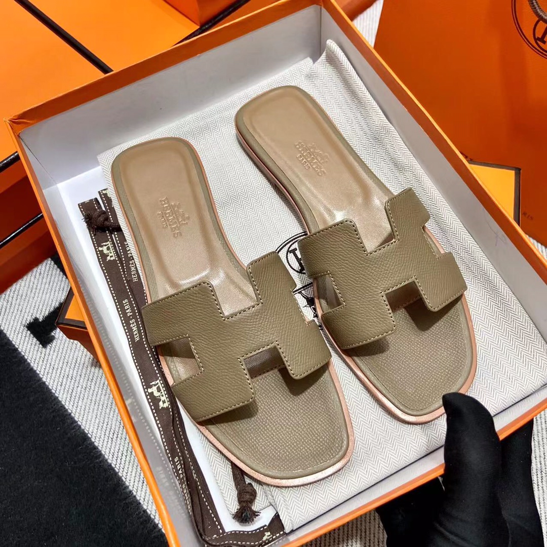 에르메스 올수공 오란 슬리퍼 샌들 앱송 118